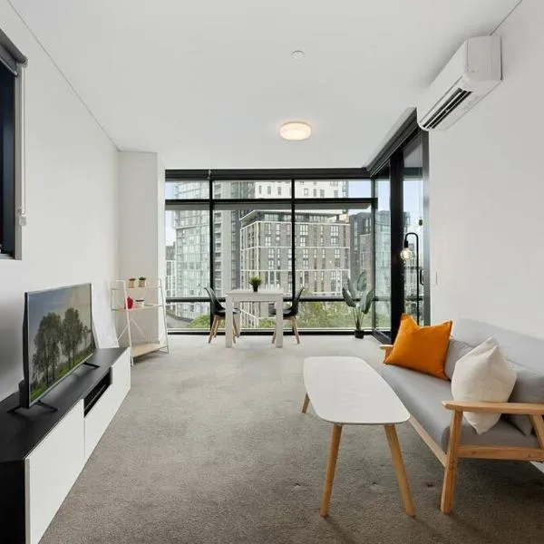 Cozy 1 bedroom at Olympic Park with one carspace, ξενοδοχείο στο Σίδνεϊ