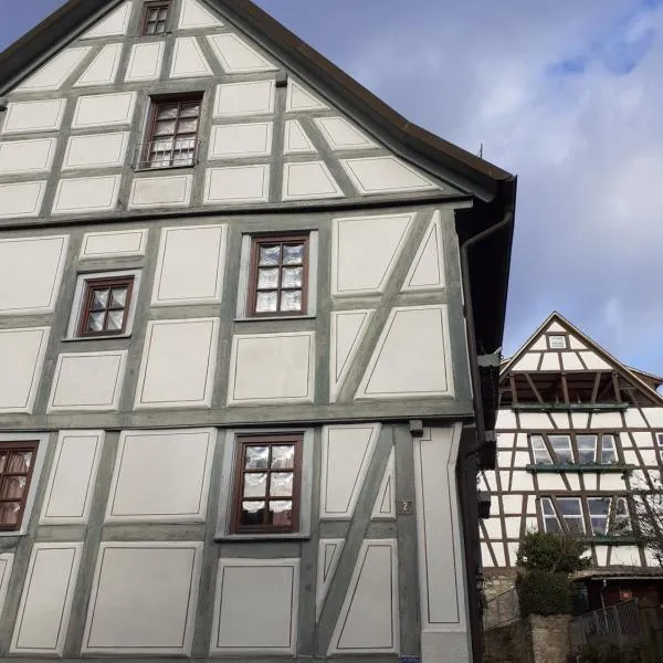 Bad Wimpfen Altstadt - ruhige, private Unterkunft, hotel v destinaci Bad Wimpfen