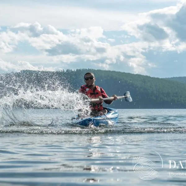 Dalai Eej Resort - Khuvsgul Lake National Park, hotelli kohteessa Khyaktil