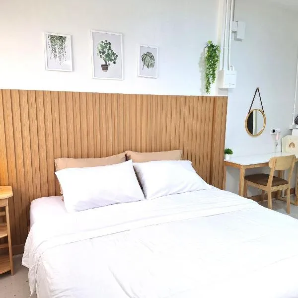 ธัญพร เกสต์เฮาส์, hotel v destinaci Tak