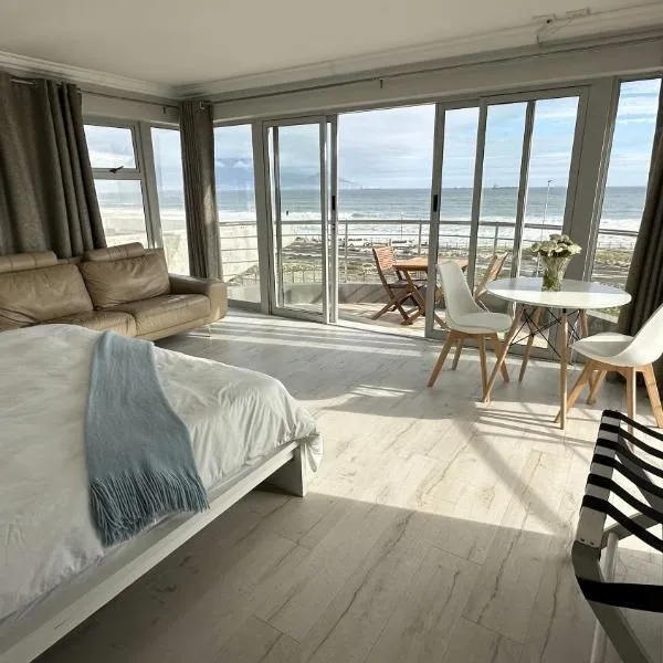 Oceansnest Guest House, hotel v destinaci Bloubergstrand