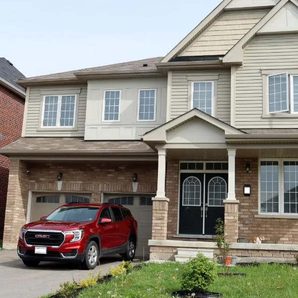 Cozy place, 15 min to Niagara Falls & USA border., hotel in Thorold