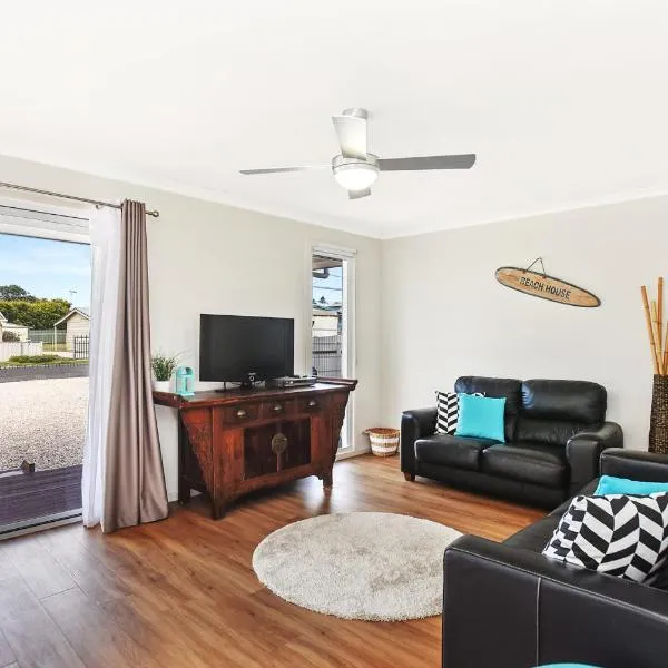 Sa Holiday House 'dunes Views On Simpson', hotel in Goolwa