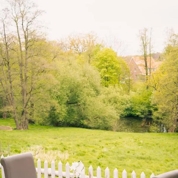 Haus am Walde, hotel v destinaci Bad Fallingbostel