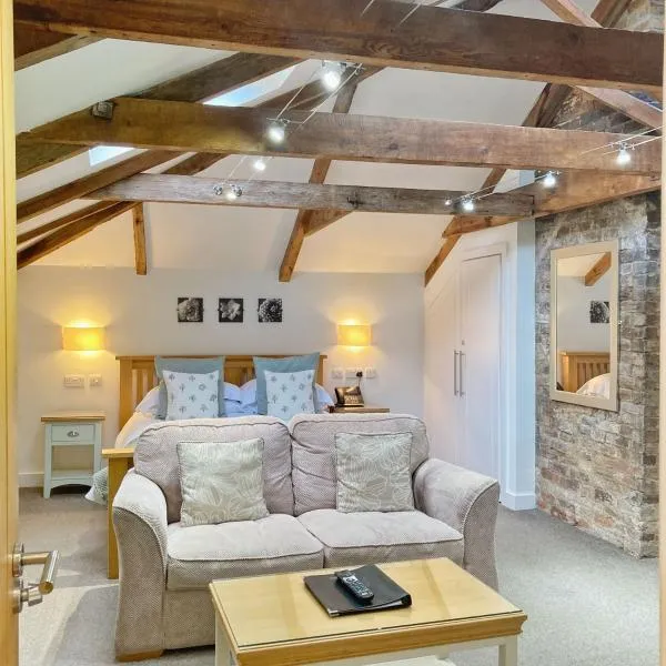 The Britannia Inn and Restaurant, מלון בפאר