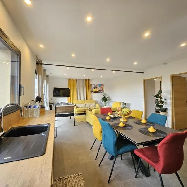 Villa lavandin، فندق في أبت