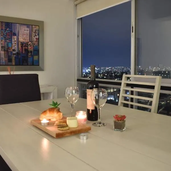 Penthouse Espectacular Vista Cd A.C. WiFi 300mbps, hotel v destinaci Guadalajara