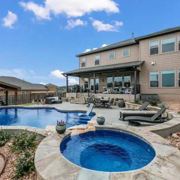 Launch Pad- A Birdy Vacation Rental, hotel in Helotes