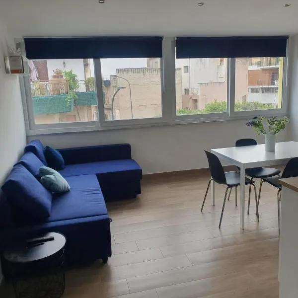 GIANGY HOME, hotel v destinaci Casteldaccia