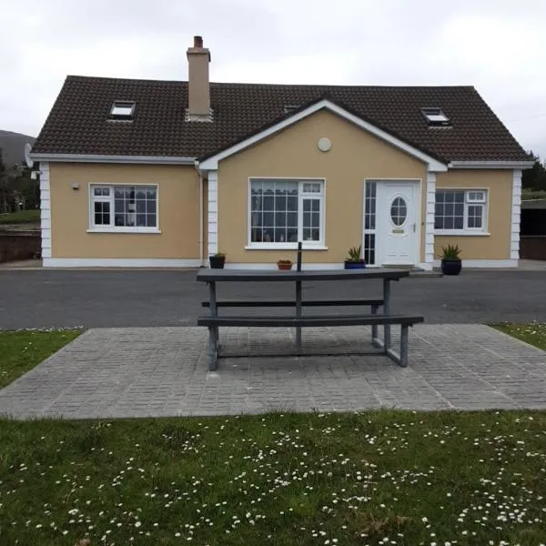 Monastery View, hotel in Achill Sound