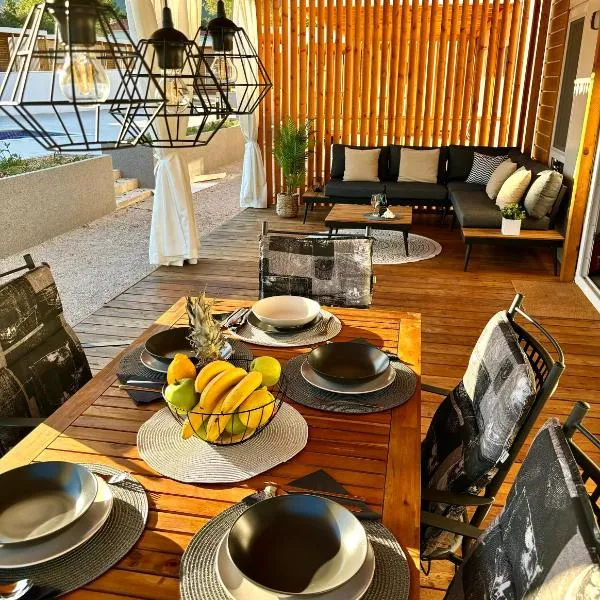 Ayana Mobile Home, hotel v destinaci Orebić