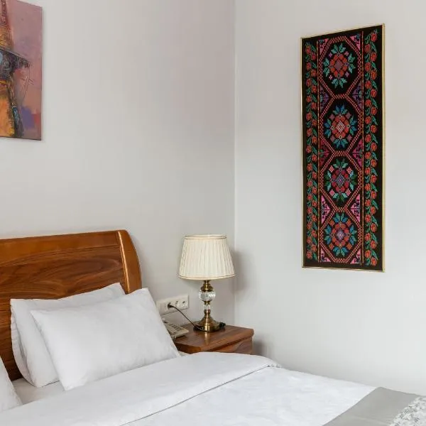 Soluxe Hotel, hotel v destinaci Biškek