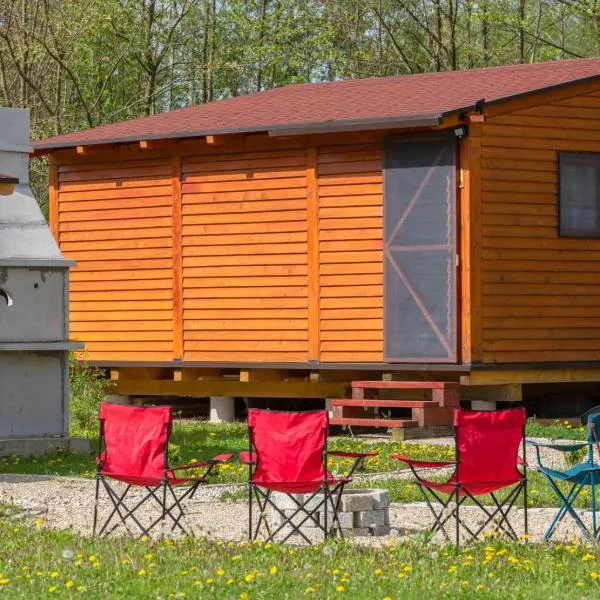 Robinzonski Kamp Hofman, hotel v destinaci Varaždin