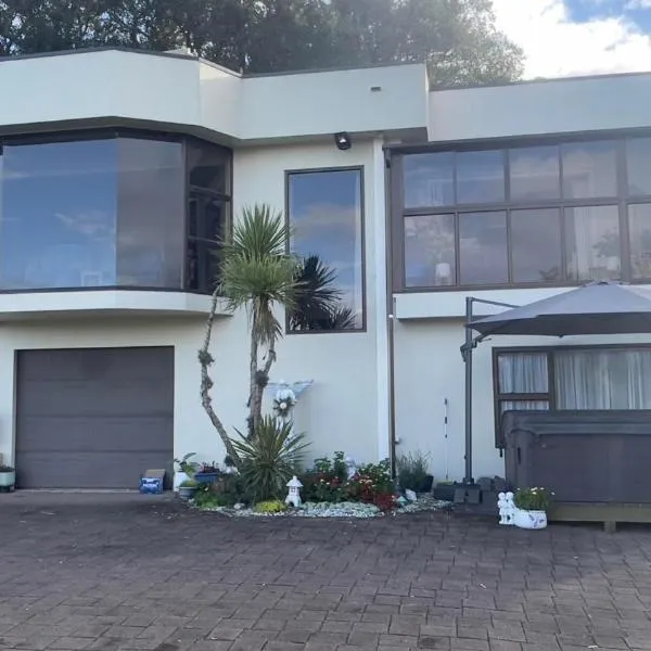 Natthakan Heights, hotel v destinaci Te Kuiti