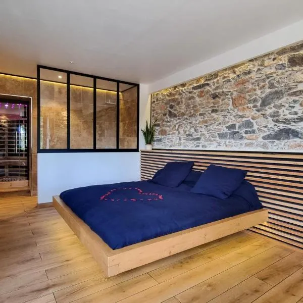 Le Relais de Diligence Balnéo & Sauna, hotel v mestu Salsigne