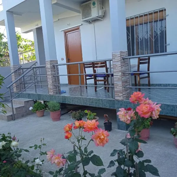 Vila N Dervishi, hotel a Vlorë