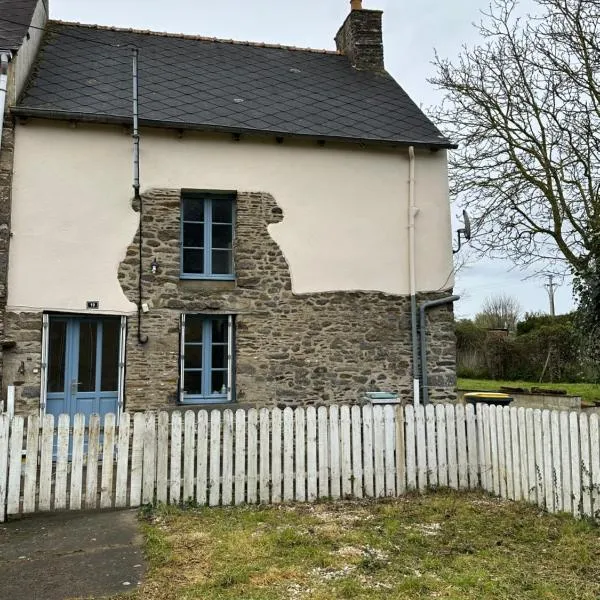 Petite maison, hotel v destinaci Plesder