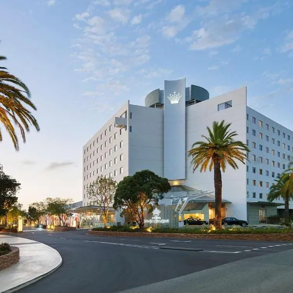 Crown Promenade Perth – hotel w mieście Cannington