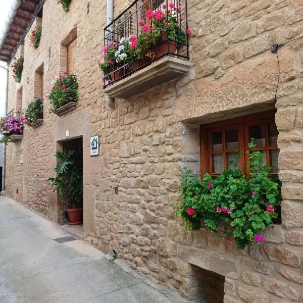 CASA RURAL SANCHO, hotel in Añorbe