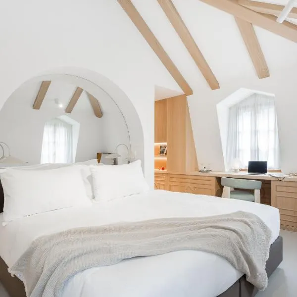 Hôtel de La Cigogne、サン・テュルサンヌのホテル