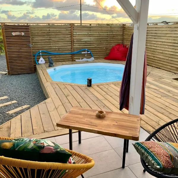 Damoiseau By Tiki Kaz, hotel v destinaci Pombiray