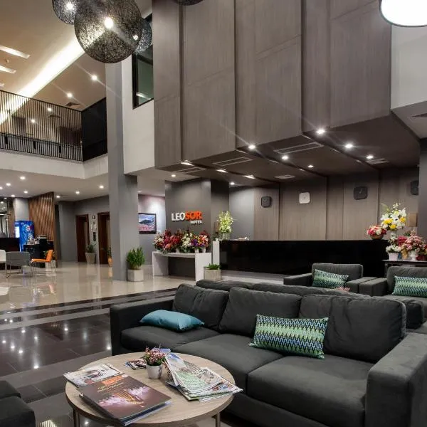 Leosor Hotel, hotel v destinaci Nakhon Ratčasima
