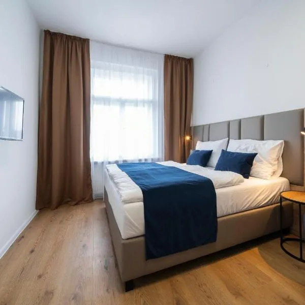 Hotel LEON, hotel v Praze