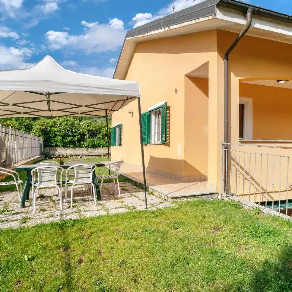 Il Frutteto 48, hotel v destinaci Ortovero