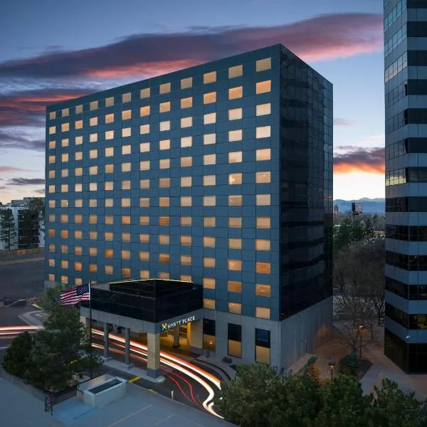 Hyatt Place Denver Cherry Creek, отель в Денвере