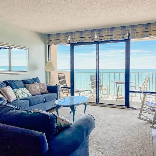 The Blue Dune Oceanfront Huge Balcony w Lazy River, Hotel in Myrtle Beach