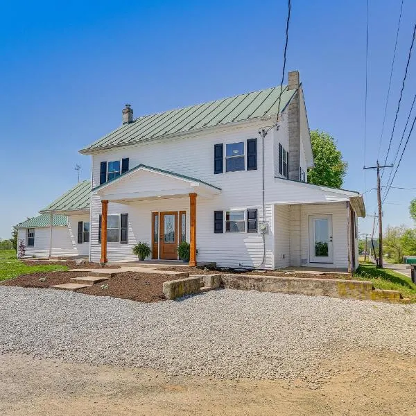 Spacious Shippensburg Home, Close to Museums!, hotel in Shippensburg