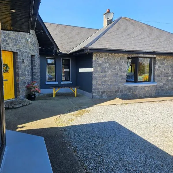Ard Aoibhinn Roscommon, hotel v destinaci Lecarrow