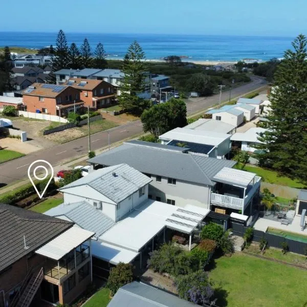 Suzie Q - Spacious 4BR home - 150m to beach - Pet Friendly、アンナ・ベイのホテル