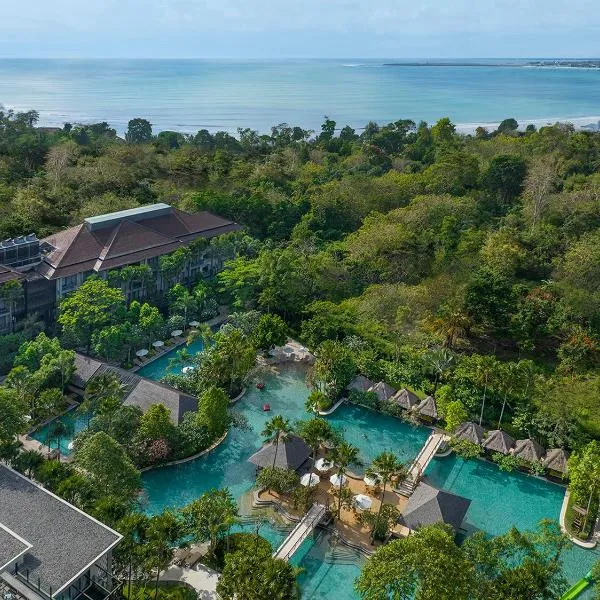 モーベンピック リゾート ＆ スパ ジンバラン バリ（Mövenpick Resort & Spa Jimbaran Bali）、ジンバランのホテル