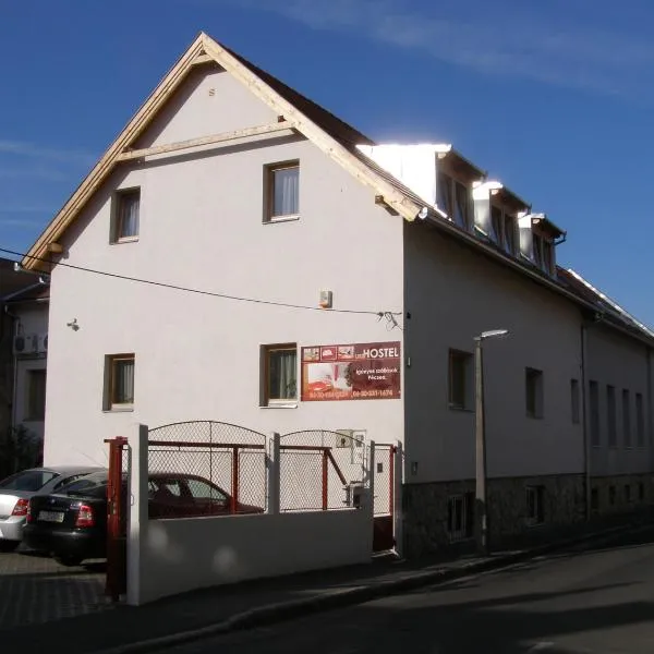 Liszt Apartman, hotel a Pogány