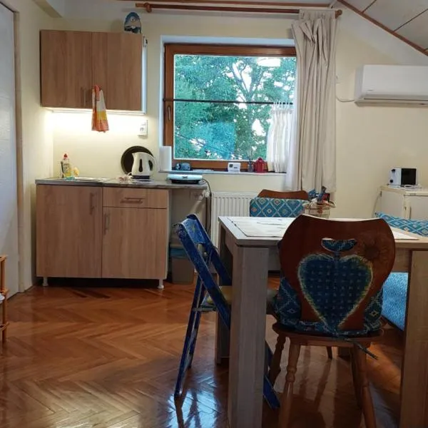 Аpartman ELENA, hotel v destinaci Rakovac