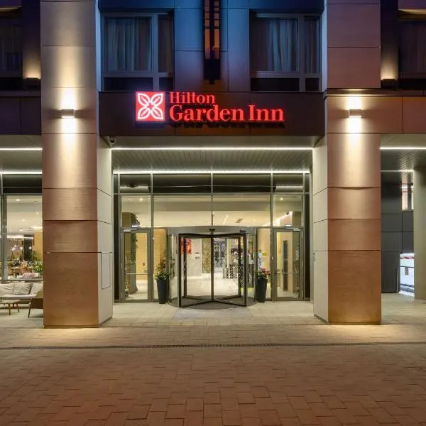 Hilton Garden Inn Budapest City Centre, хотел в Будапеща