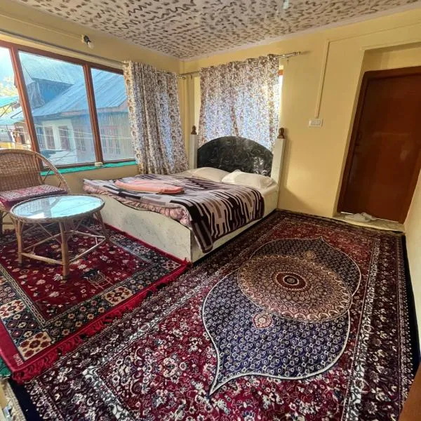 Pine Brooke Pahalgam, hotel in Pahalgām