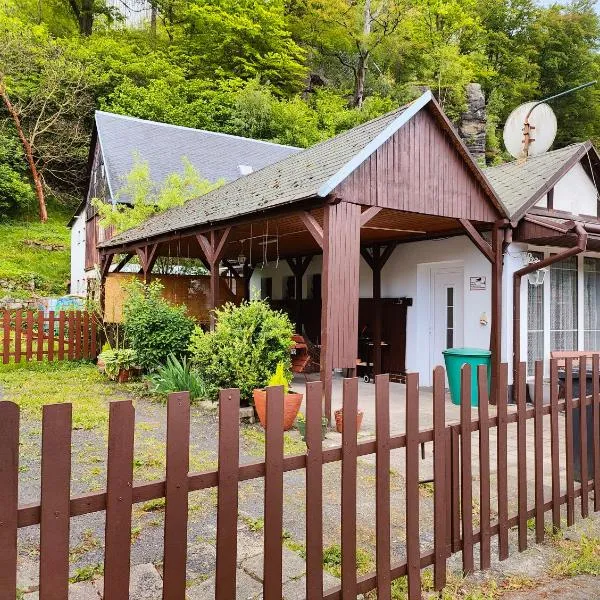 Apartmán HRANICE - Hřensko, hotel v Hřensku