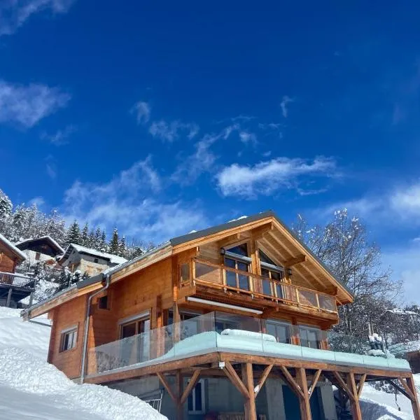 CHALET LUANE près de VALBERG, hotel in Beuil