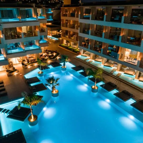 AKASHA Beach Hotel & Spa、ヘルソニソスのホテル