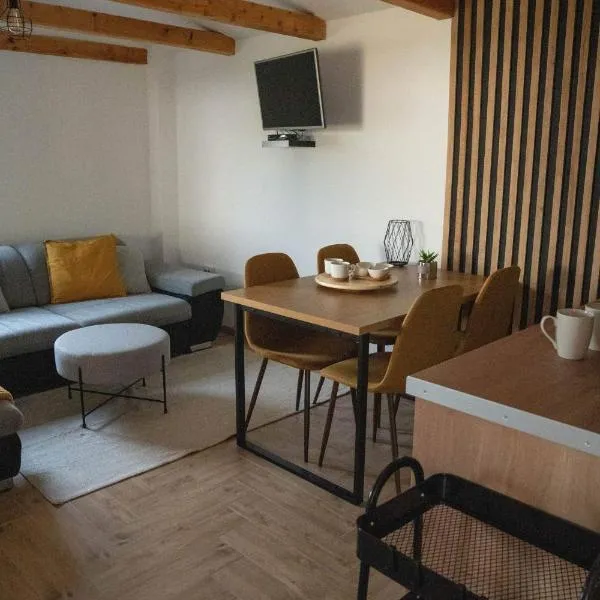 Apartman River, hotel v destinaci Belišće