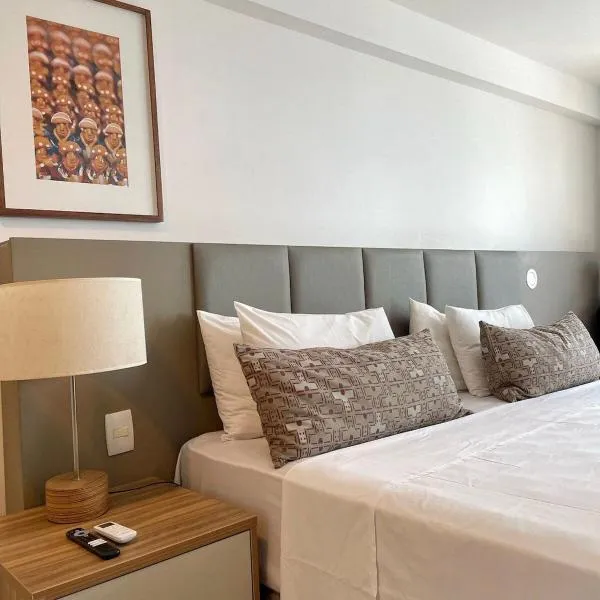 BCEx 1108 · Suite luxo à beira mar c/varanda