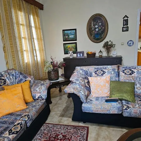 Aira Villa, hotel v destinaci Përmet