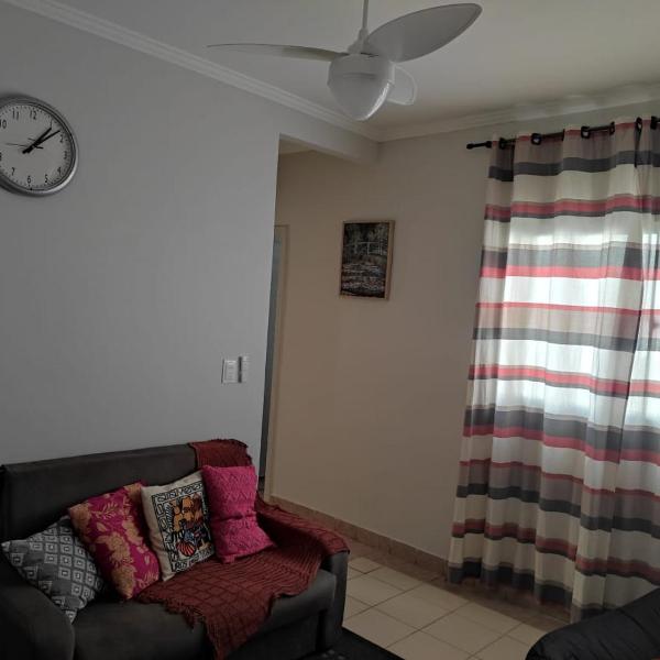 Apartamento inteiro no Bairro Santa Mônica