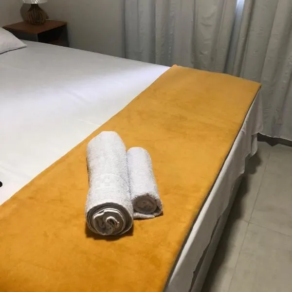 Quarto privativo 01, hotel in Sinop