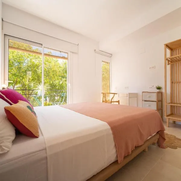Sitges Beach Hostal, hotel v destinaci Sitges