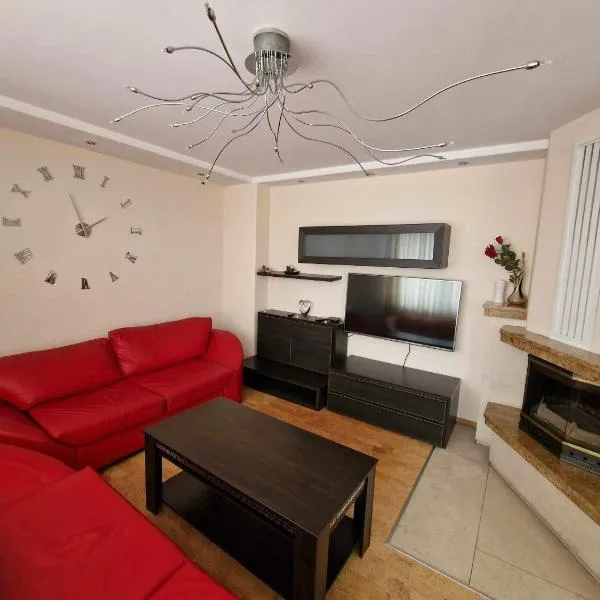 Luxury apartment. Луксозен апартамент. MUSI, khách sạn ở Velingrad