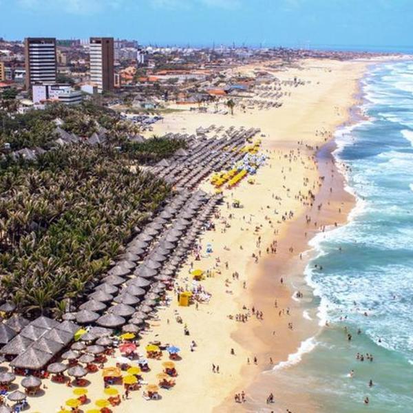 Apto exclusivo, 200m da praia, horario flexivel 24 horas