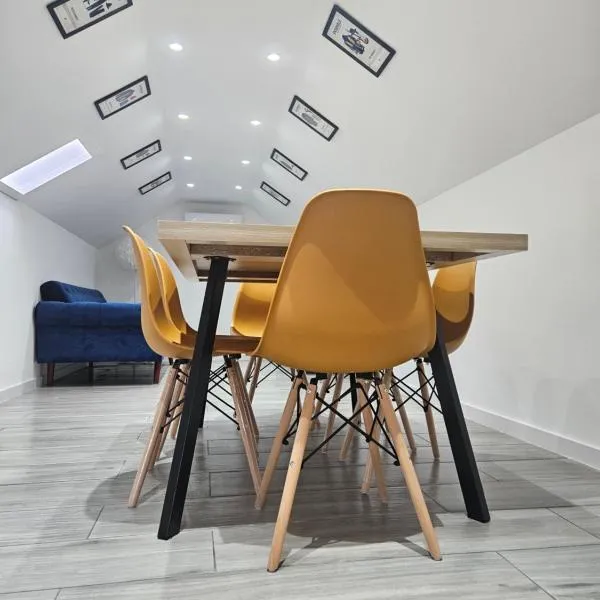 Casa MA, отель в городе Кантаньеди